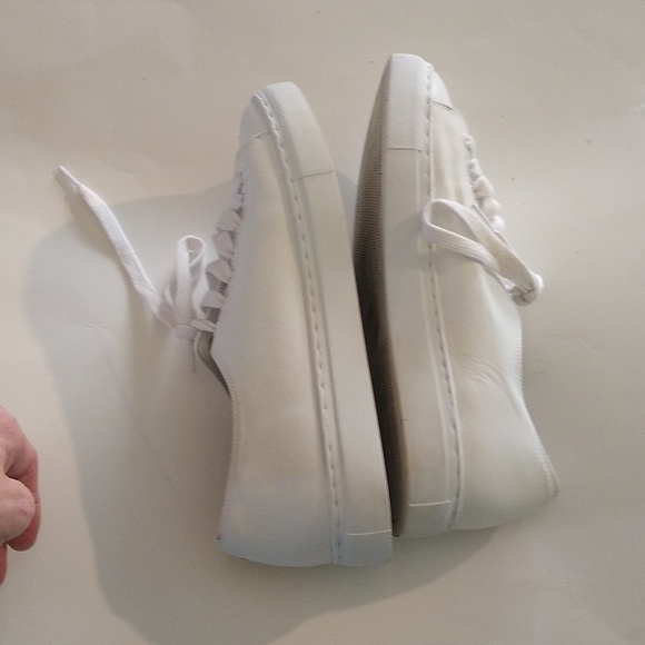 Helena and Kristie white sneakers w/ hand & heart detail at sides size 39/ 9 - Picture 6 of 9